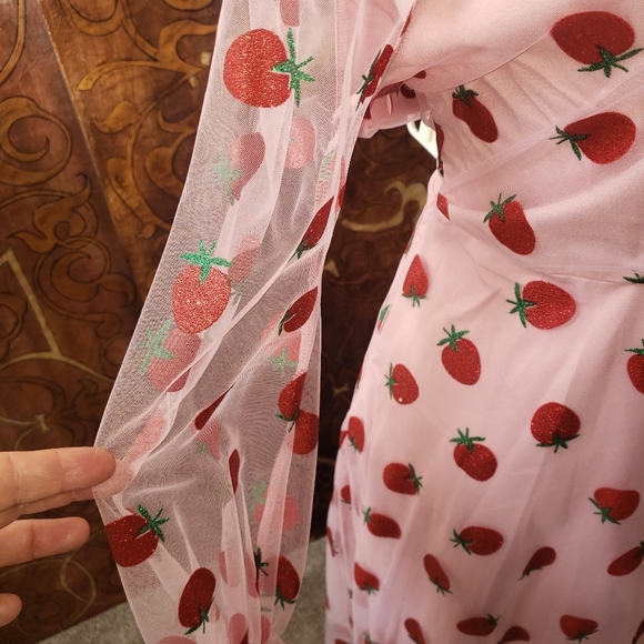 Strawberry V Neck Pink Red Long Sleeve Midi Dress - Picture 3 of 10